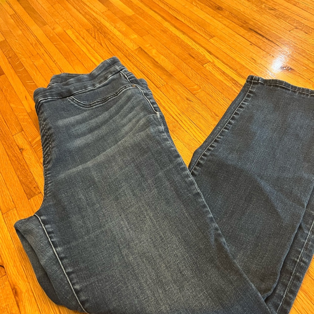 Chico's Women's Straight Leg Jeans - Dark Gray